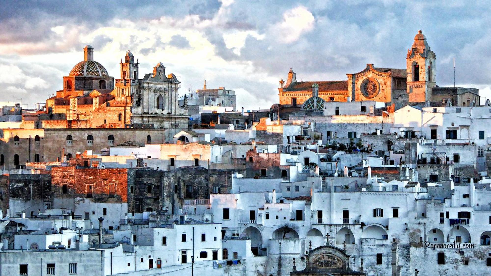 Polignano Casa Vacanze โปลีญาโนอามาเร ภายนอก รูปภาพ