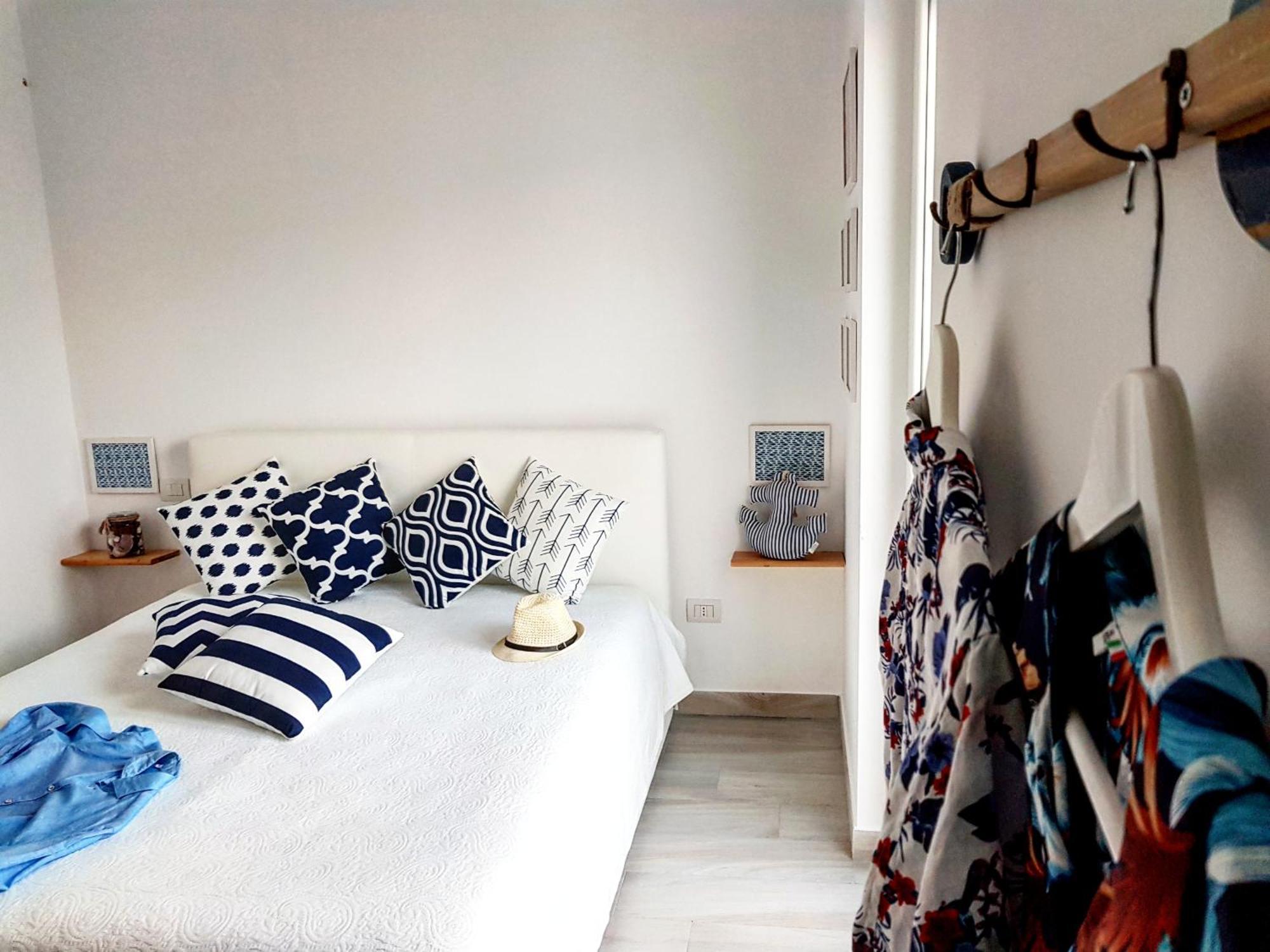 Polignano Casa Vacanze โปลีญาโนอามาเร ภายนอก รูปภาพ