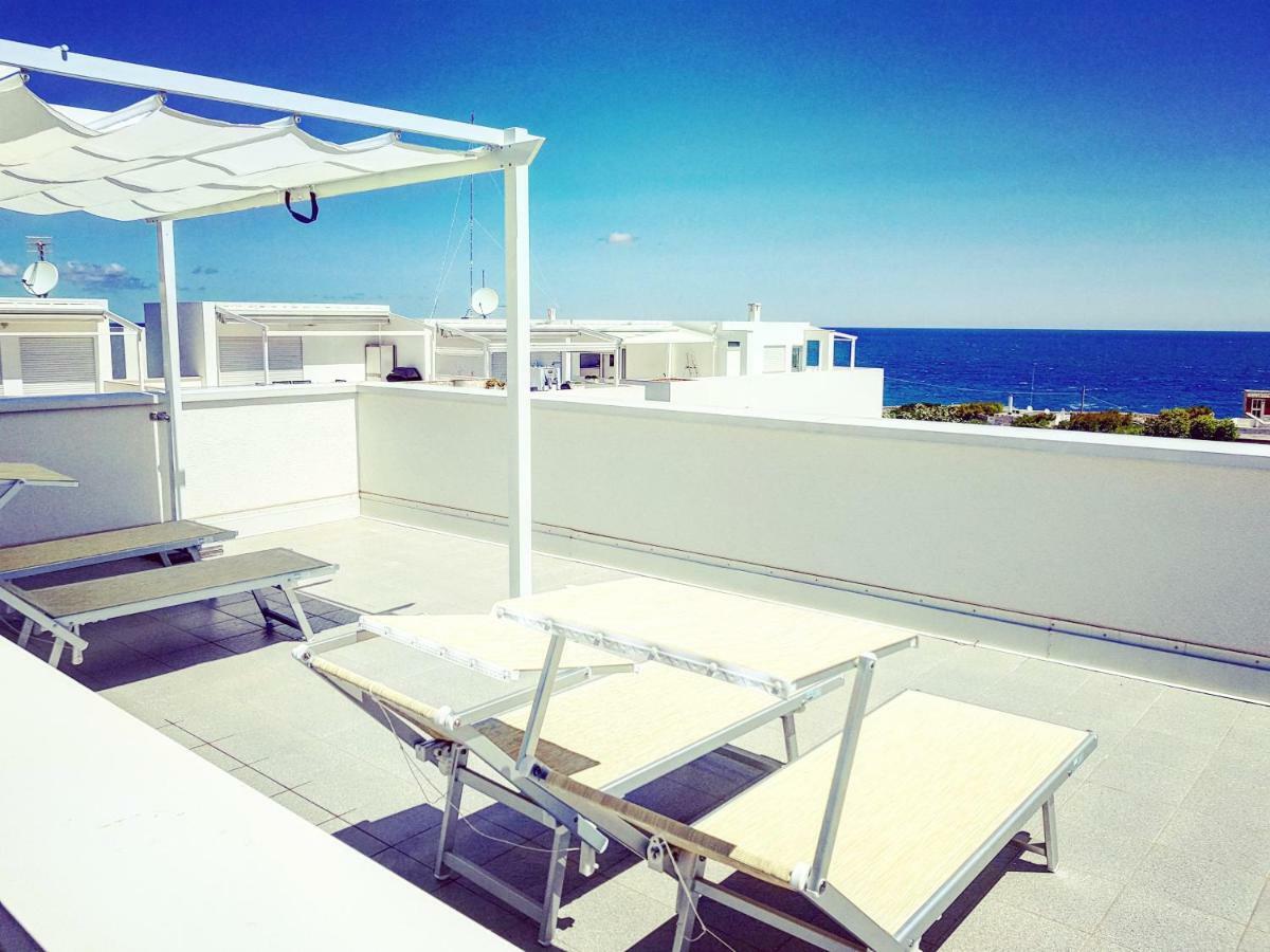 Polignano Casa Vacanze โปลีญาโนอามาเร ภายนอก รูปภาพ